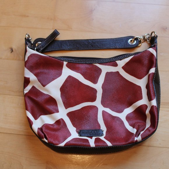 Giraffe Print Purse - Picture 1 of 5